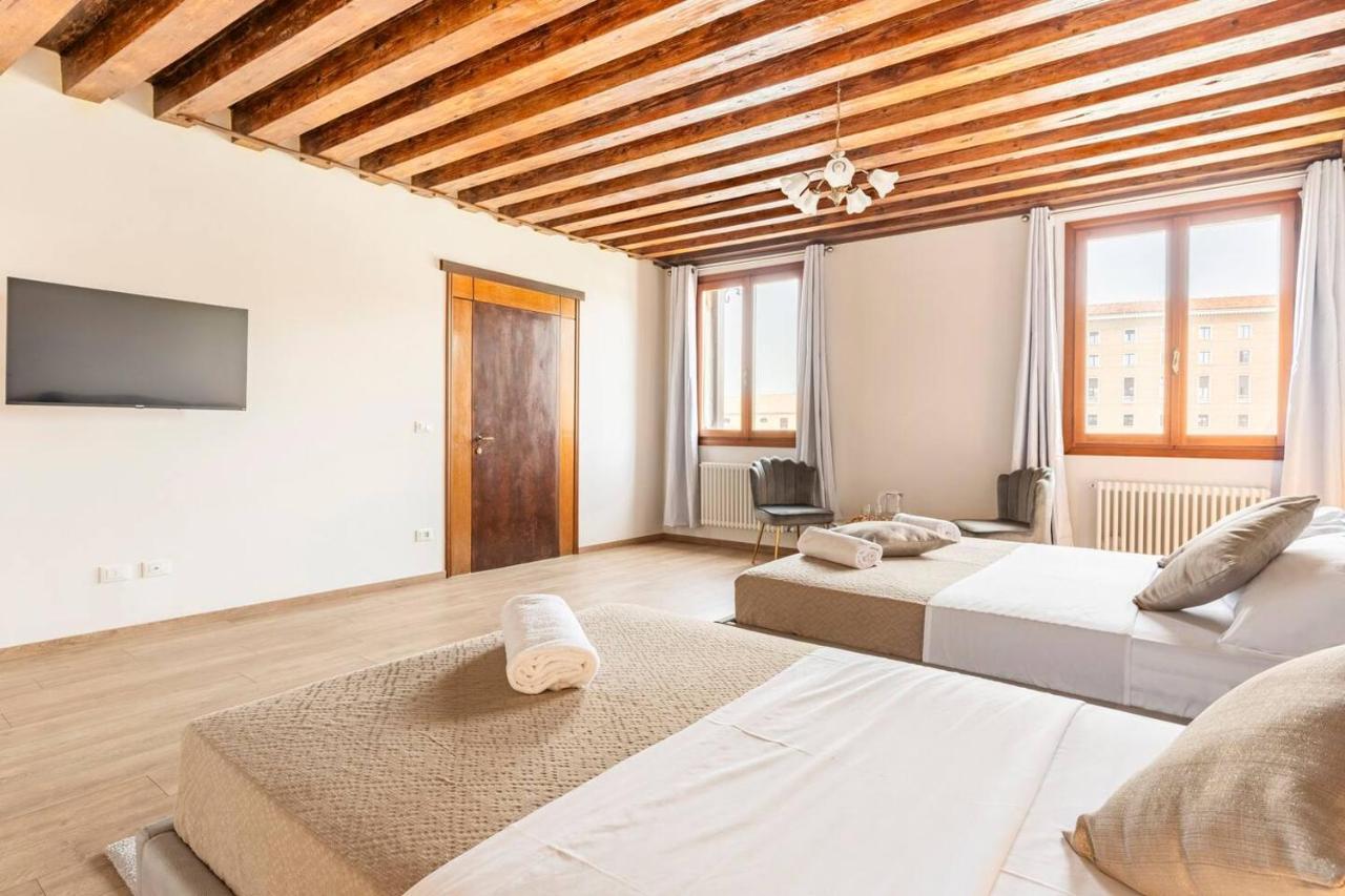 Venice Luxury Suites Exterior foto