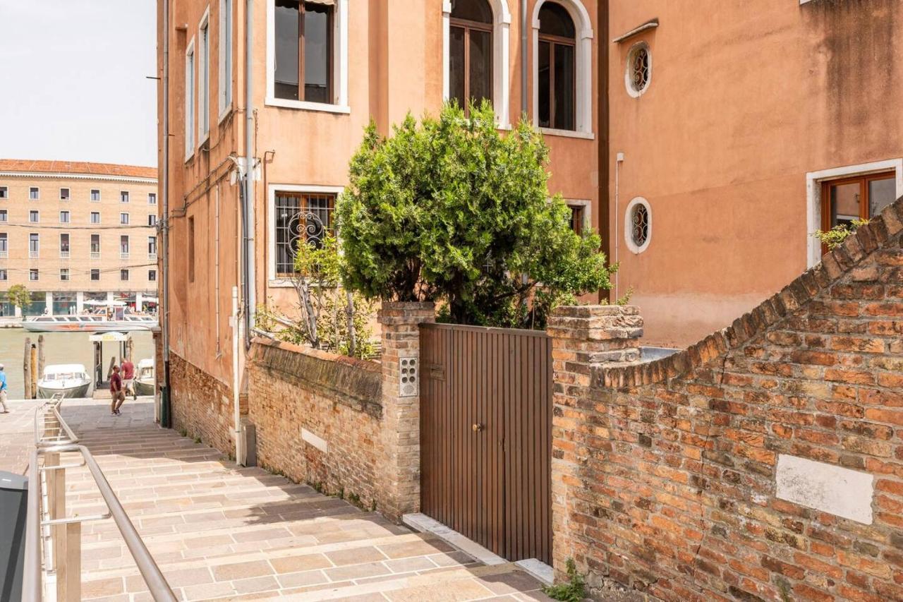 Venice Luxury Suites Exterior foto